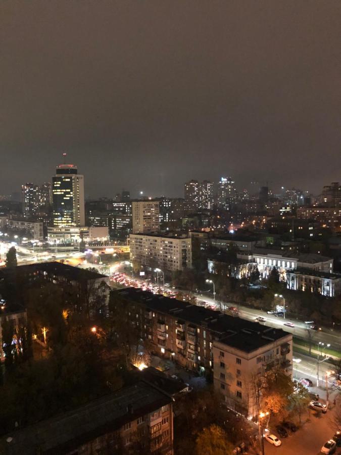 Modern Vip Smart. Apartment Kyiv Exterior photo